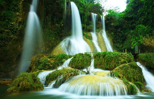 Dai Yem Water Fall Dai Yem Water Fall