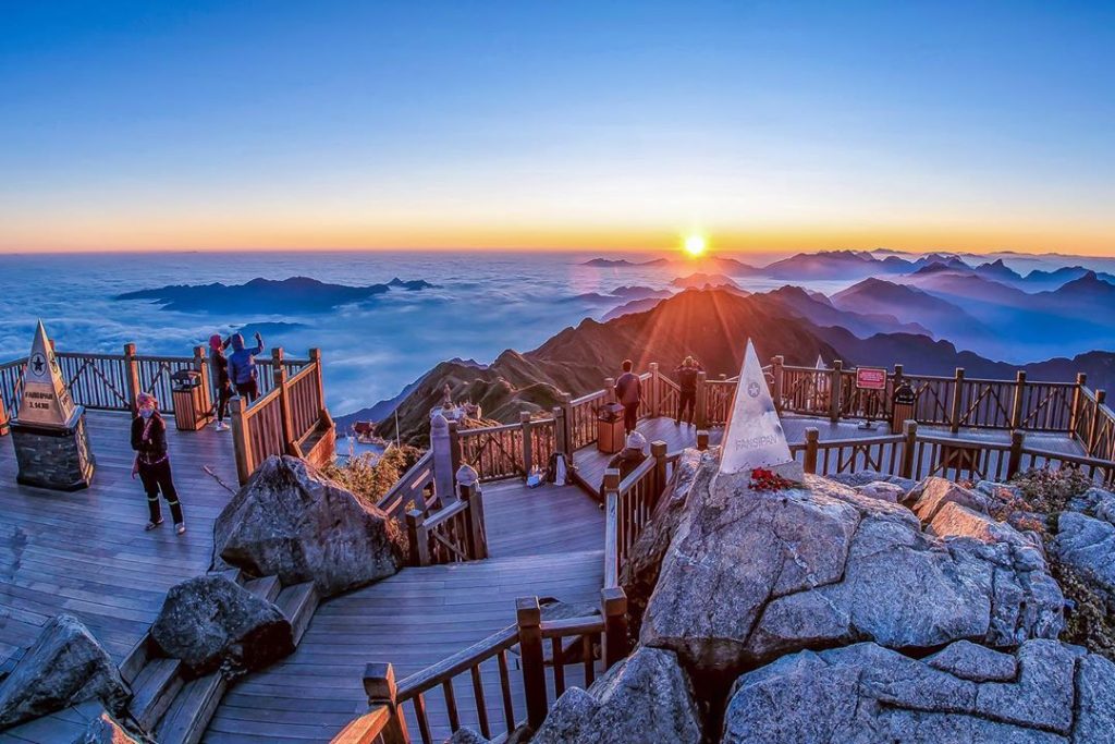Fansipan peak